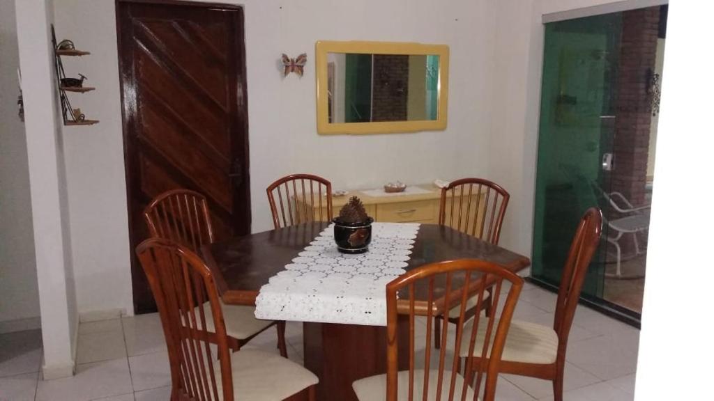  LINDO SOBRADO COM PISCINA PARA ATÉ 10 HÓSPEDES!