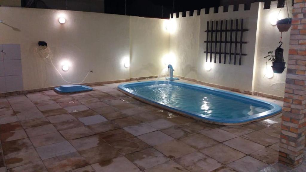  LINDO SOBRADO COM PISCINA PARA ATÉ 10 HÓSPEDES!