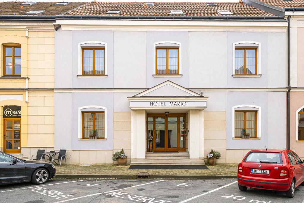 Budova, kde se hotel nachází