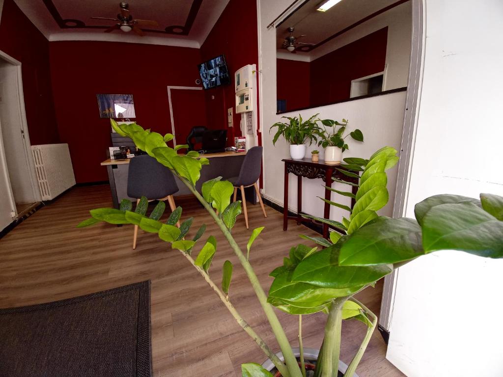 TV a/nebo společenská místnost v ubytování Hotel Astoria