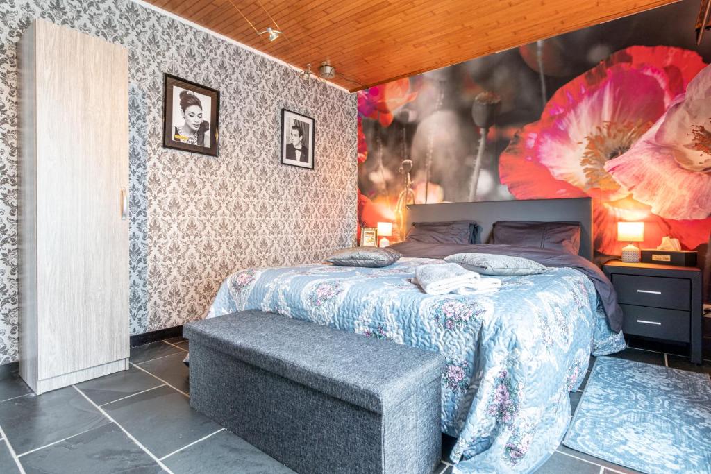Postel nebo postele na pokoji v ubytování Homestay Gent-Merelbeke self check-in service