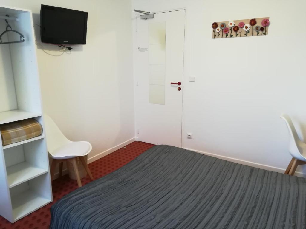 Hotel De La Poste - Chambre Double Avec Salle De Bains Privative