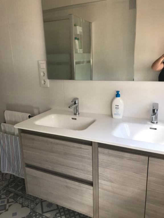 A bathroom at "La Chacra" Casa Típica Valenciana