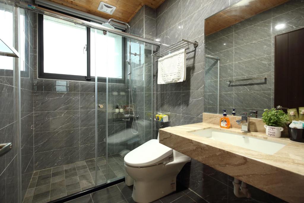 52 travelers home (with elevator) - Deluxe Double Room