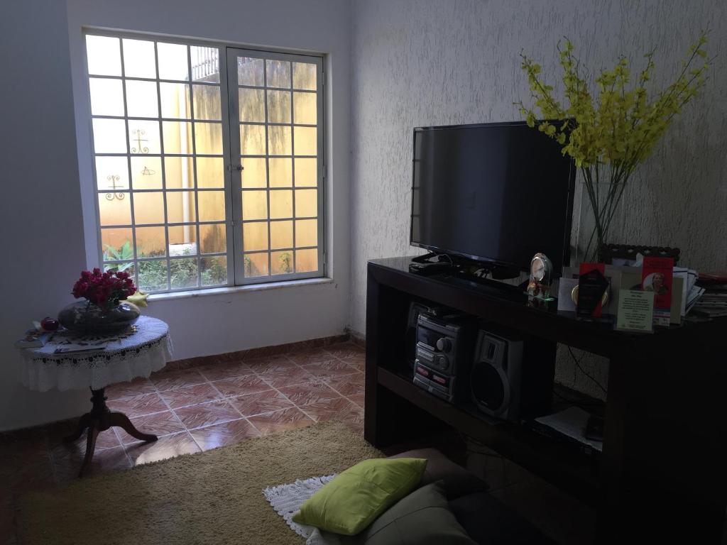  CASA LINDA