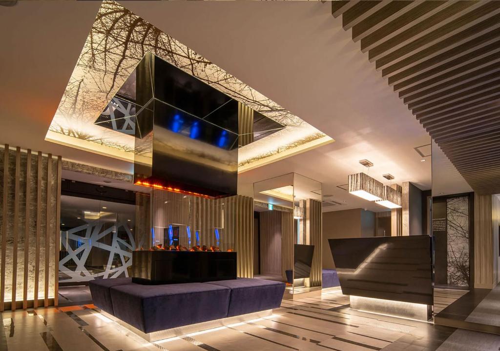 Posezení v ubytování HOTEL U's 香櫨園
