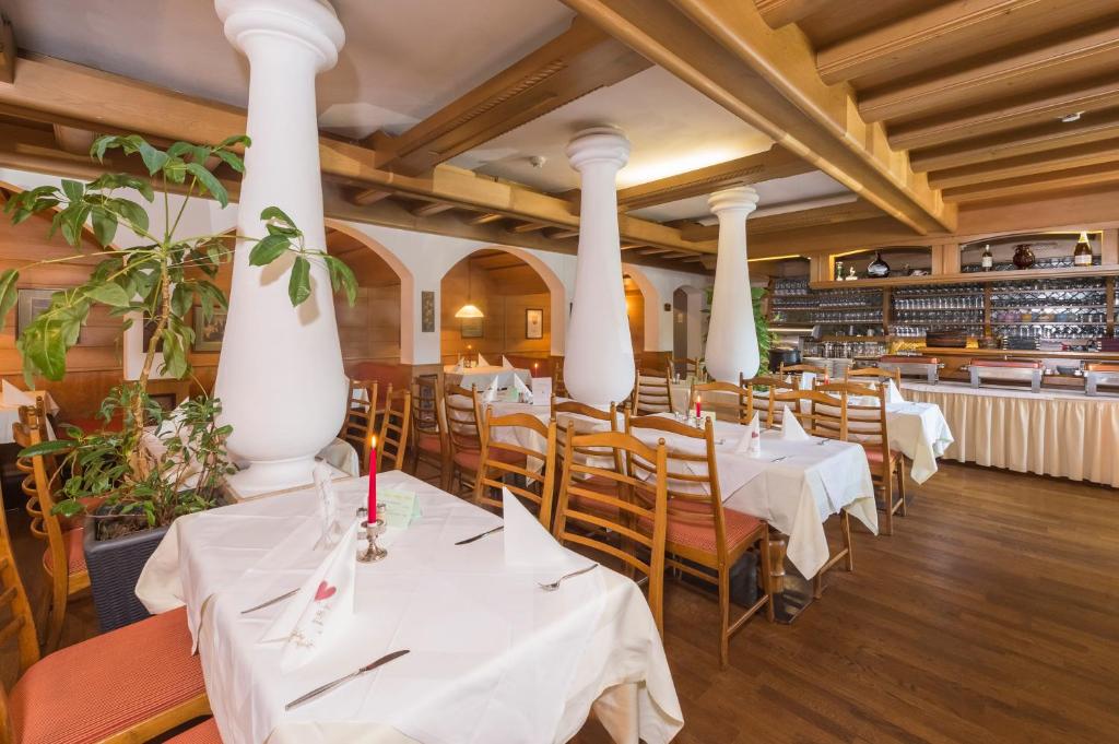 Restaurace v ubytování Bruggerhof - Camping, Restaurant, Hotel