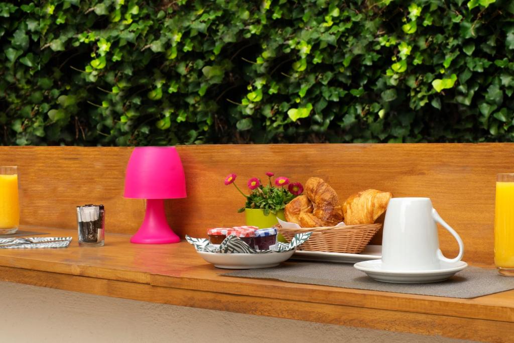 Hôtel Bellevue Cannes - Resim 23