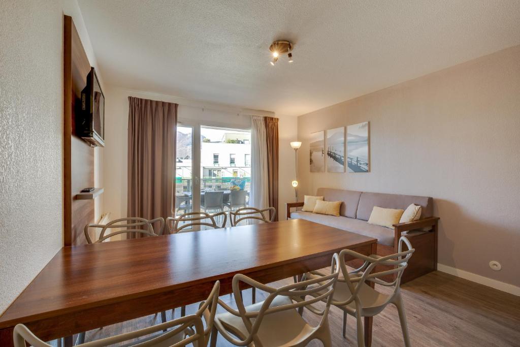 Résidence Azurea - Apartment Mit 3 Schlafzimmern Und Balkon