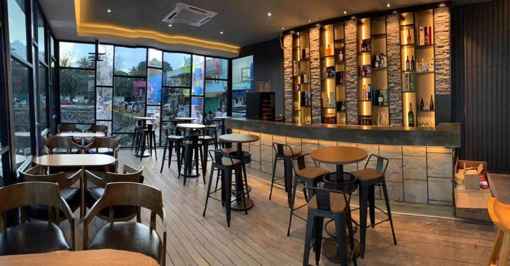 Restaurace v ubytování Sipadan Inn 3