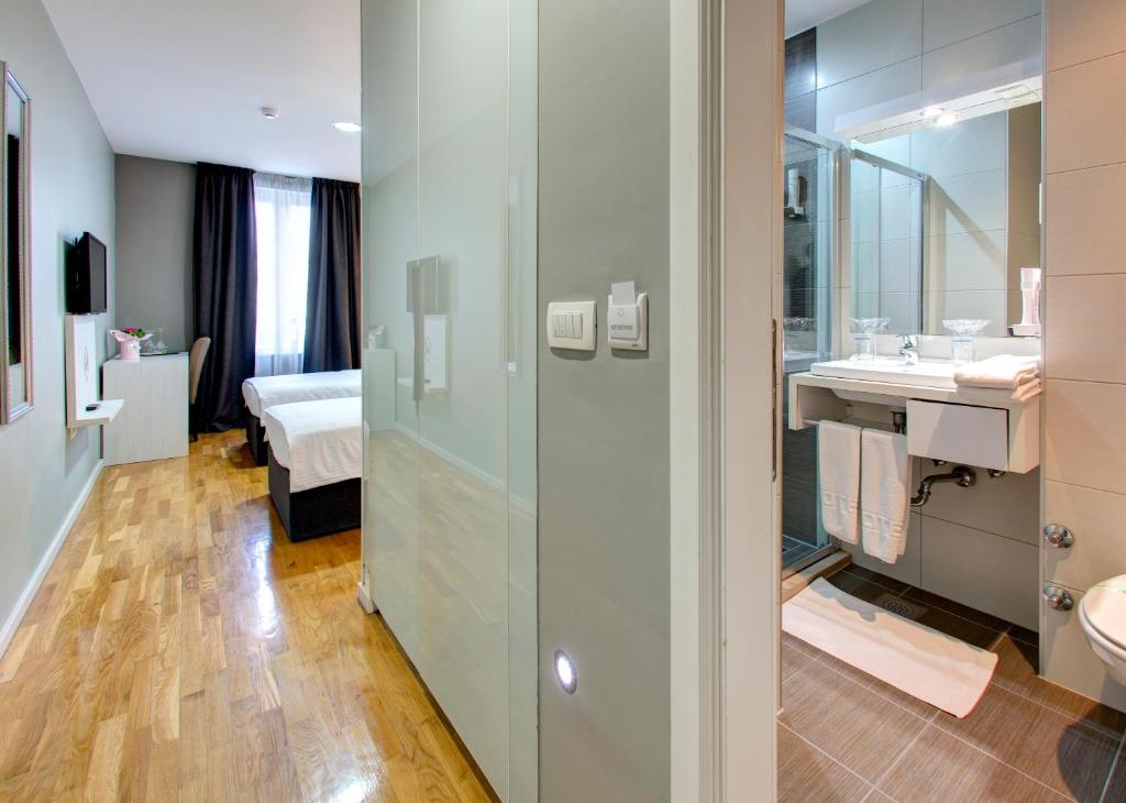 Koupelna v ubytování Hotel Villa Milas