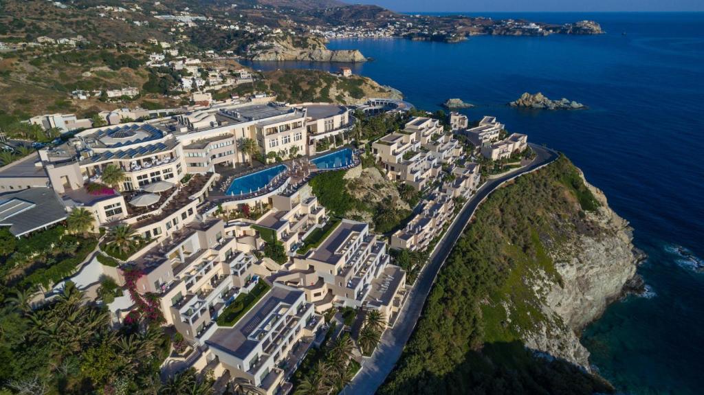 Gallery image of Athina Palace Resort & Spa in Agia Pelagia