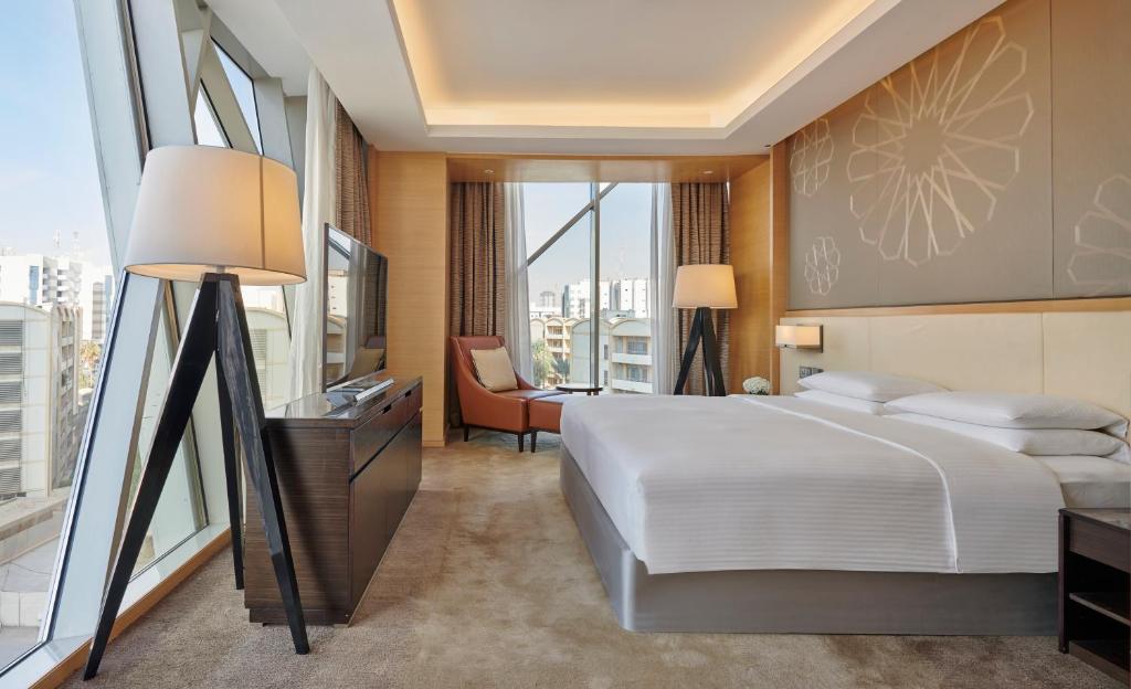 Hyatt Regency Riyadh Olaya - Executive Suite