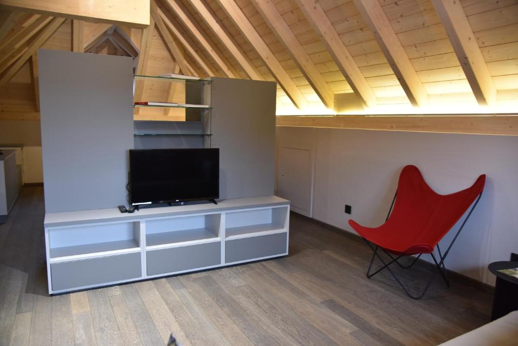 Airfield Living - Airport - Resim 14