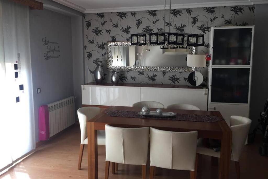 Apartamento para Familia., Valencia, Spain - Booking.com