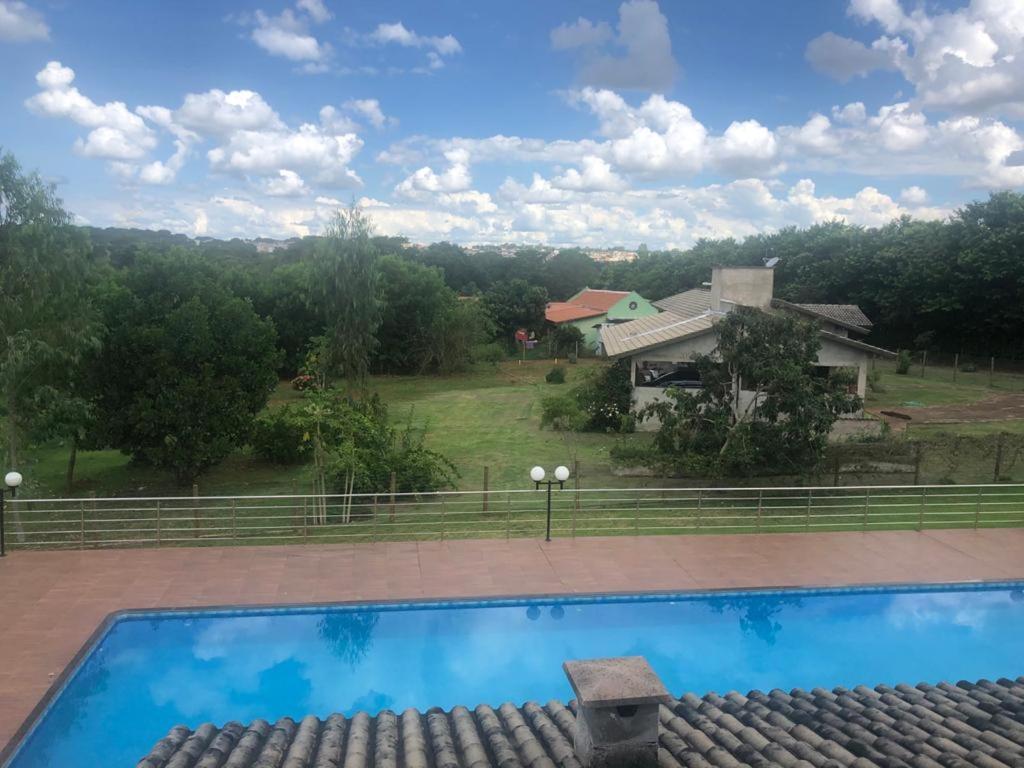  QUARTO ACONCHEGANTE EM CHÁCARA PRÓXIMA A UFG