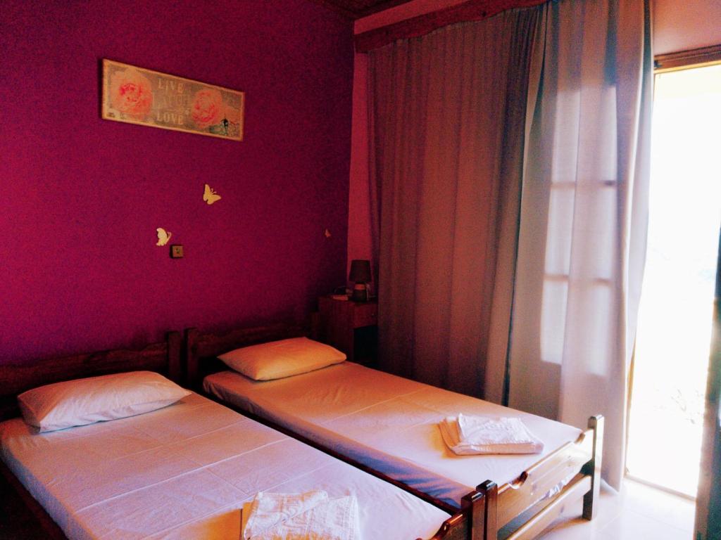 Postel nebo postele na pokoji v ubytování Traditional Panoramic Sea View House