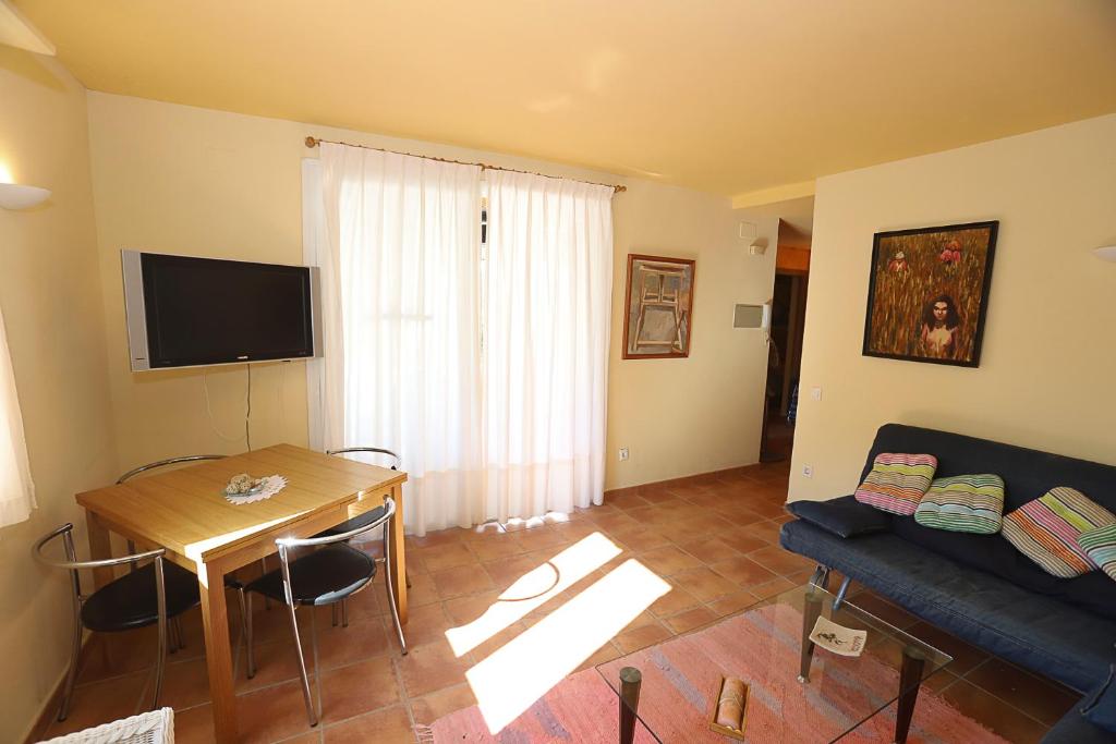 Televízia a/alebo spoločenská miestnosť v ubytovaní COSTA DAURADA APARTAMENTS - Stival Park Luxe 2