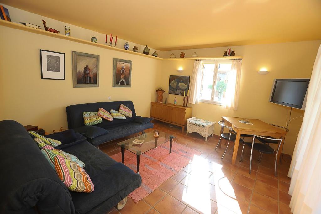 Televízia a/alebo spoločenská miestnosť v ubytovaní COSTA DAURADA APARTAMENTS - Stival Park Luxe 2