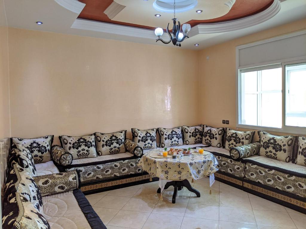 FAMILY Appart Hotel - Housity