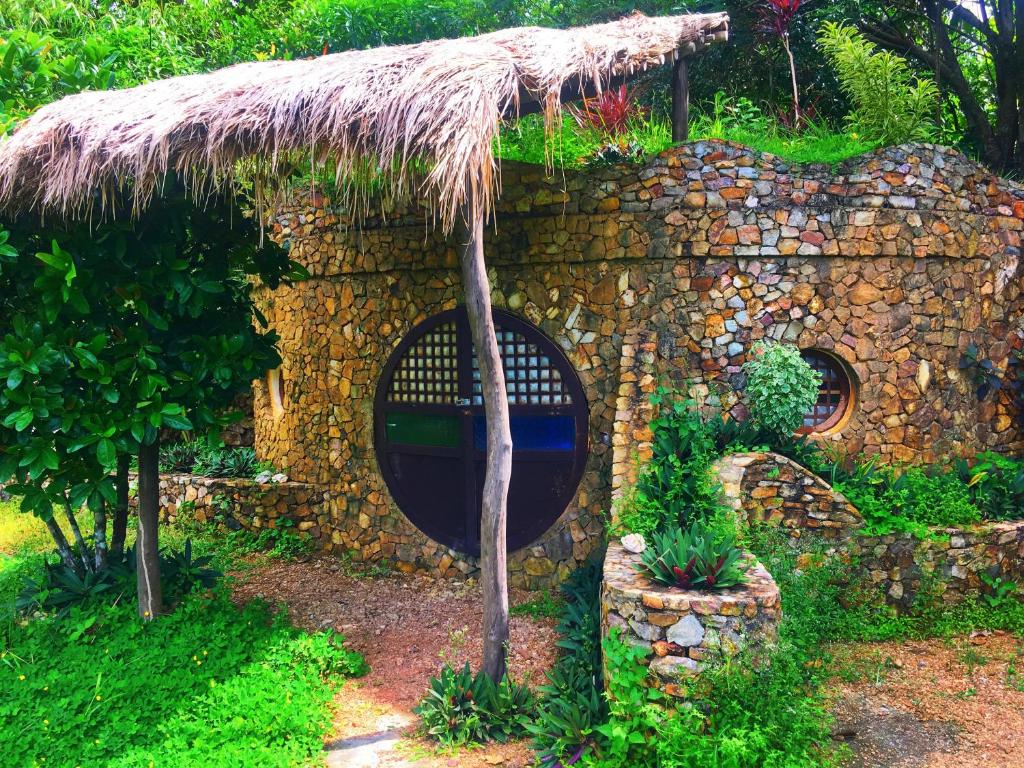Zahrada ubytování Sanctuaria Treehouses Busuanga