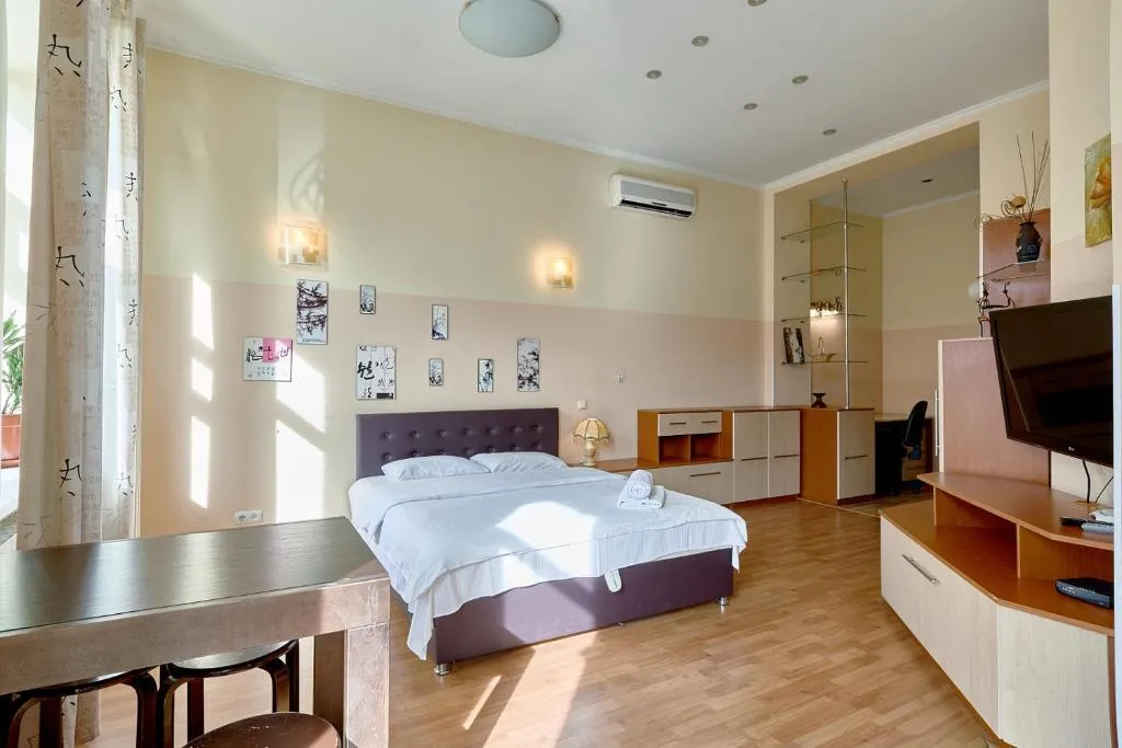 Studio with amazing view to Independence Square, Kiev, Ukraine