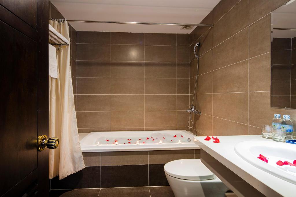 Koupelna v ubytování Edele Hotel Nha Trang Beach