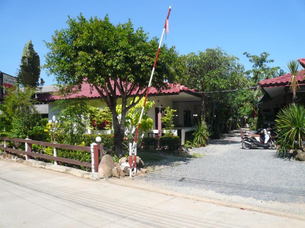 Zahrada ubytování Baan Lamai Resort