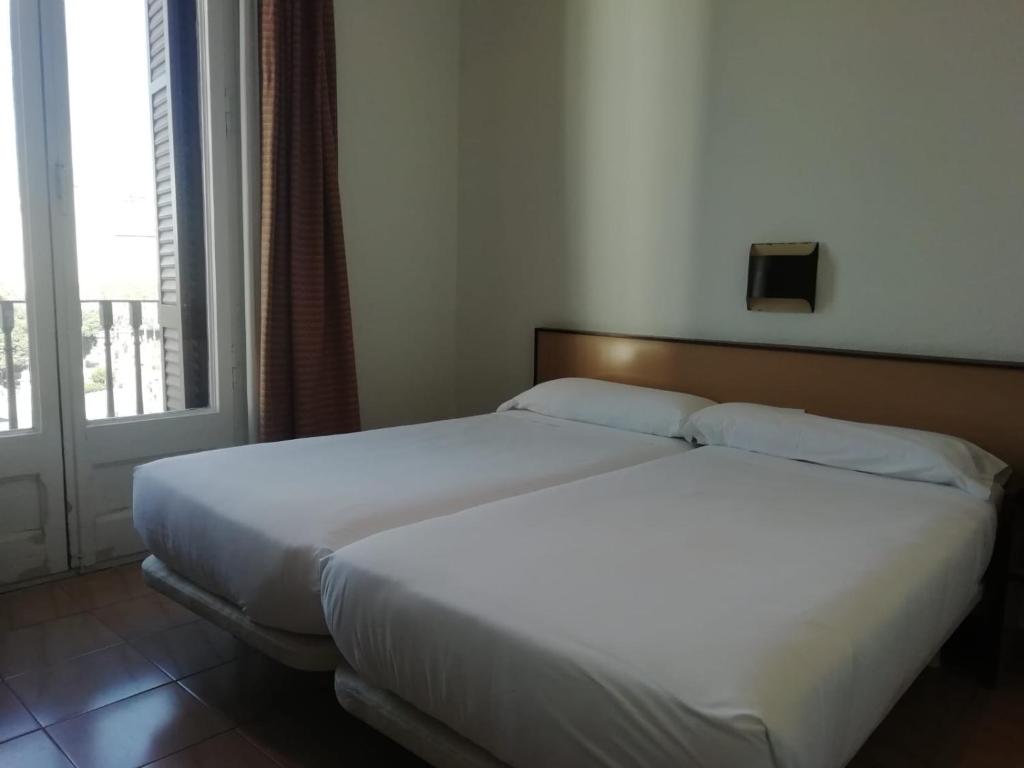 Hotel Monegal - Resim 23