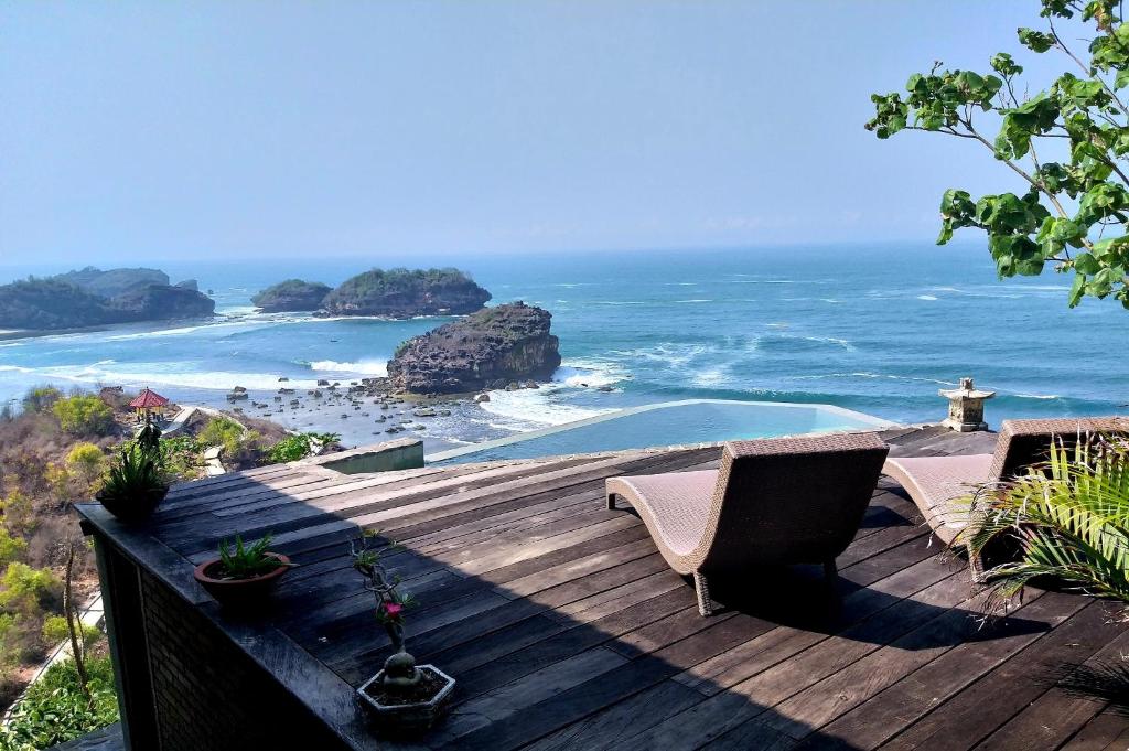 Batu Hill Villa