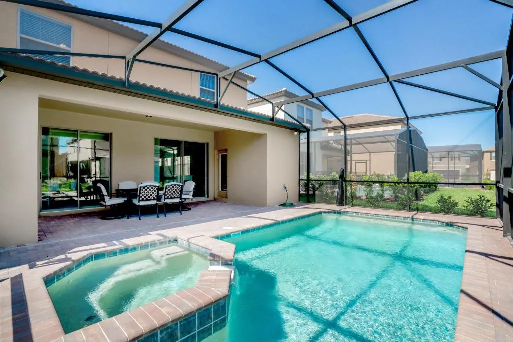 5448 Misty Oak Circle, Davenport, Statele Unite ale Americii