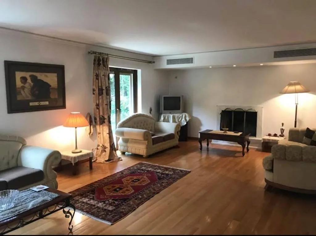 Villa Kifissia, Atena, Grecia
