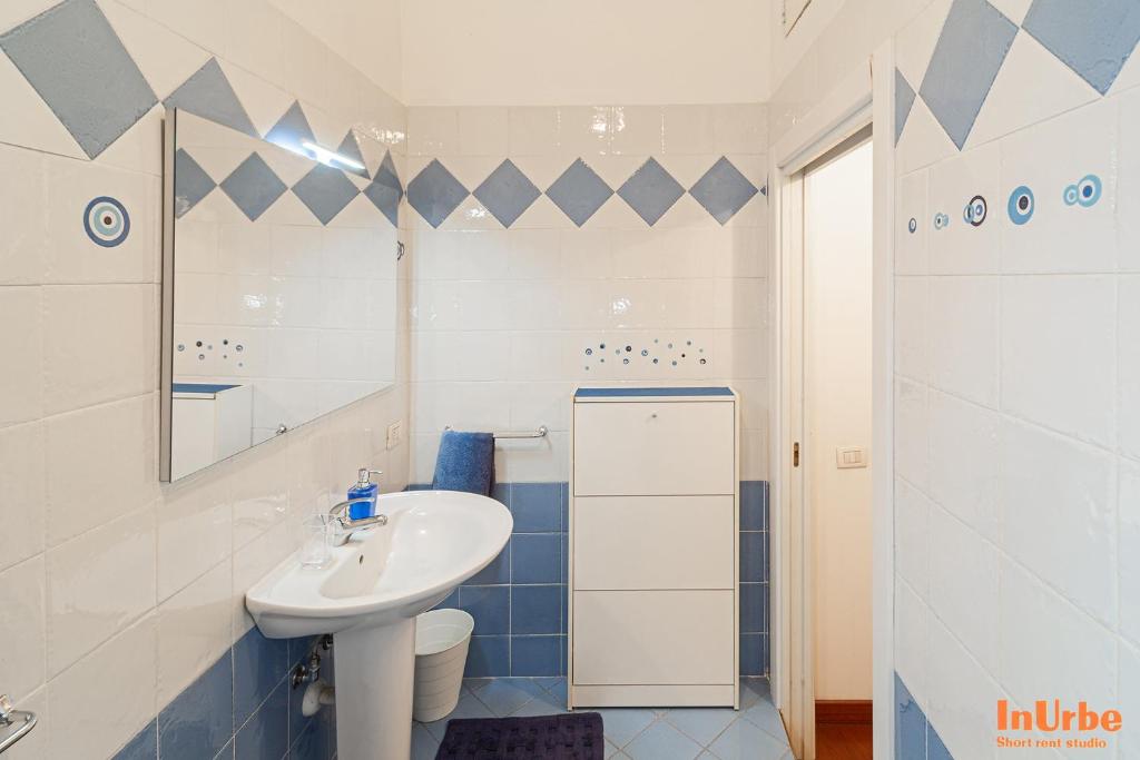 Kúpeľňa v ubytovaní InUrbe - Navigli Studio