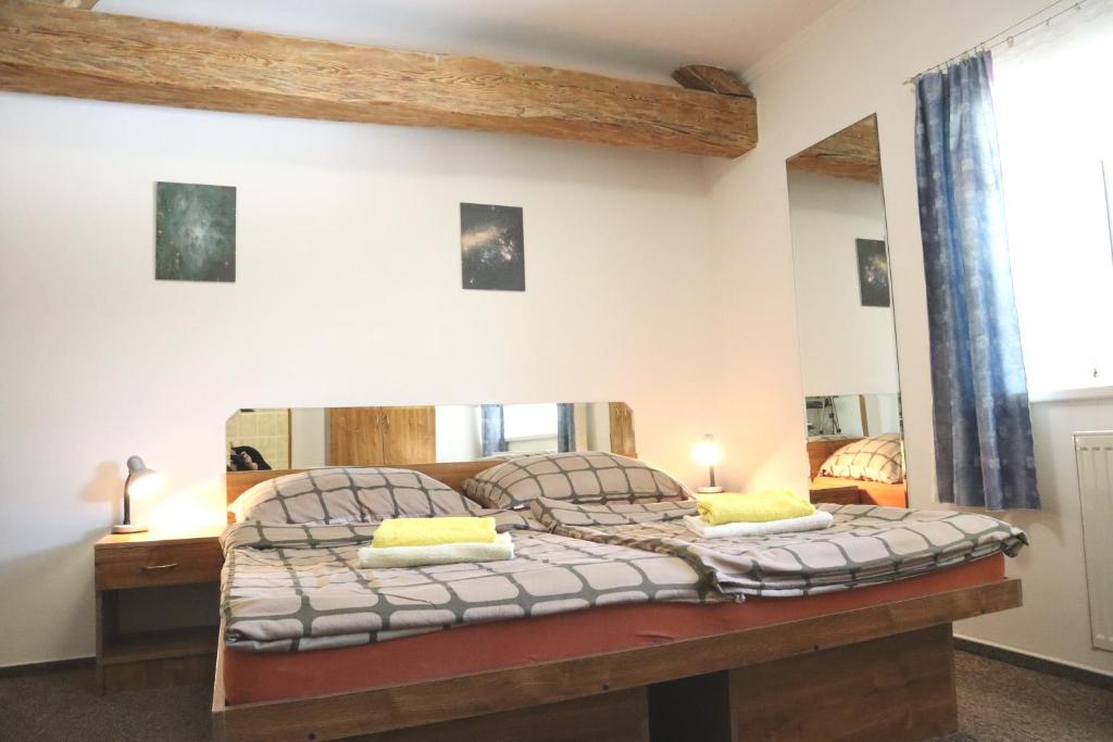 Posteľ alebo postele v izbe v ubytovaní Hotel 66