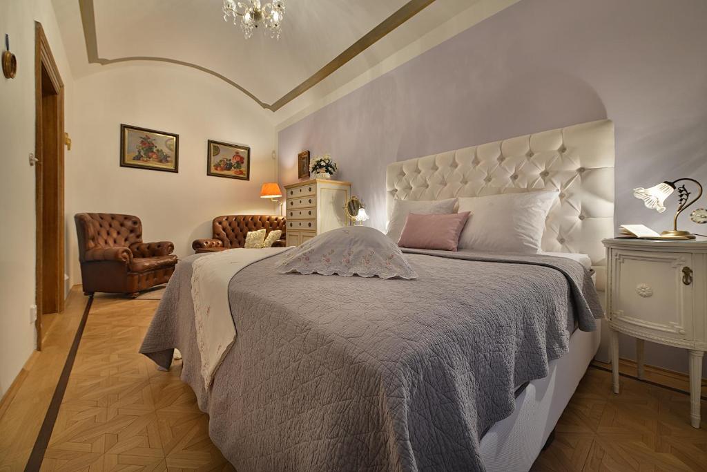 Postel nebo postele na pokoji v ubytování Apartman Dalia Janáčkovo nábřeží