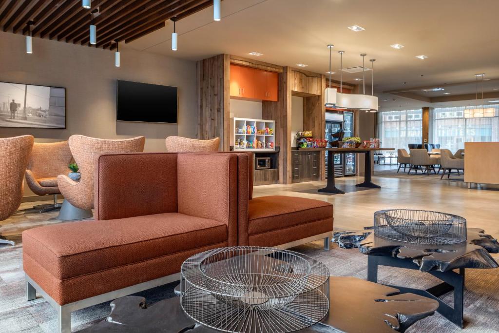 Cambria Hotel Omaha Downtown photo