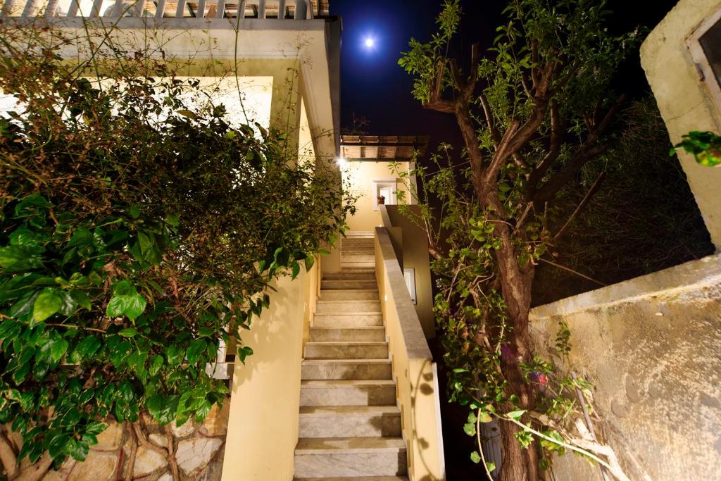 Zdjęcie z galerii obiektu Mother's House in syros Aegean sea w mieście Posidhonía