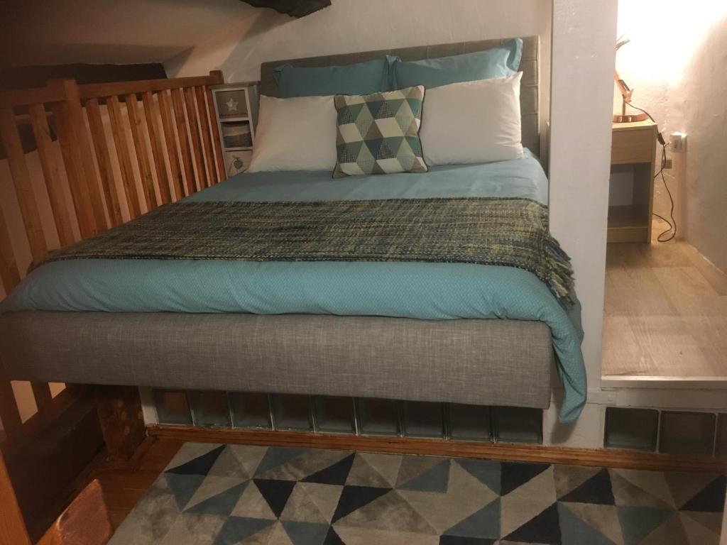 Кровать или кровати в номере Garden Annexe