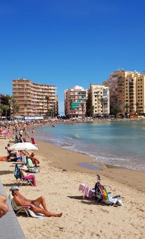 Almudena playa del Cura en Torrevieja, Torrevieja – Updated ...