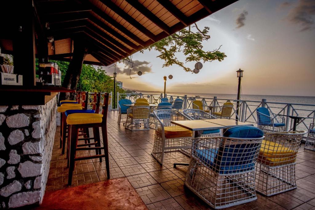 Hibiscus Lodge Hotel in Ocho Rios, Jamaica