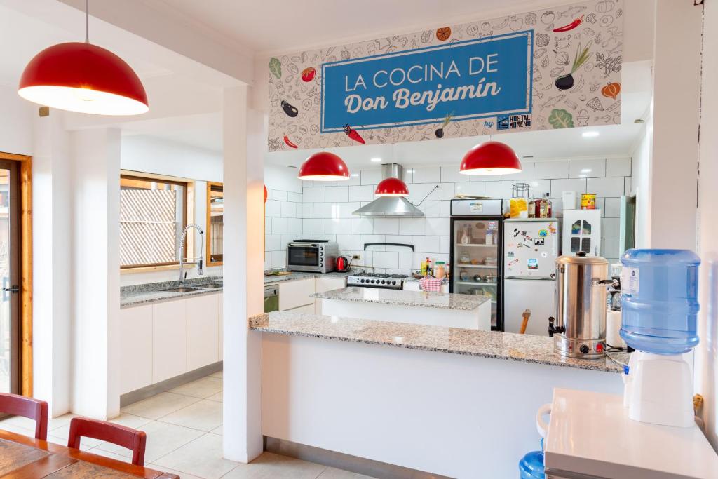Kuchyň nebo kuchyňský kout v ubytování Hostel Moreno