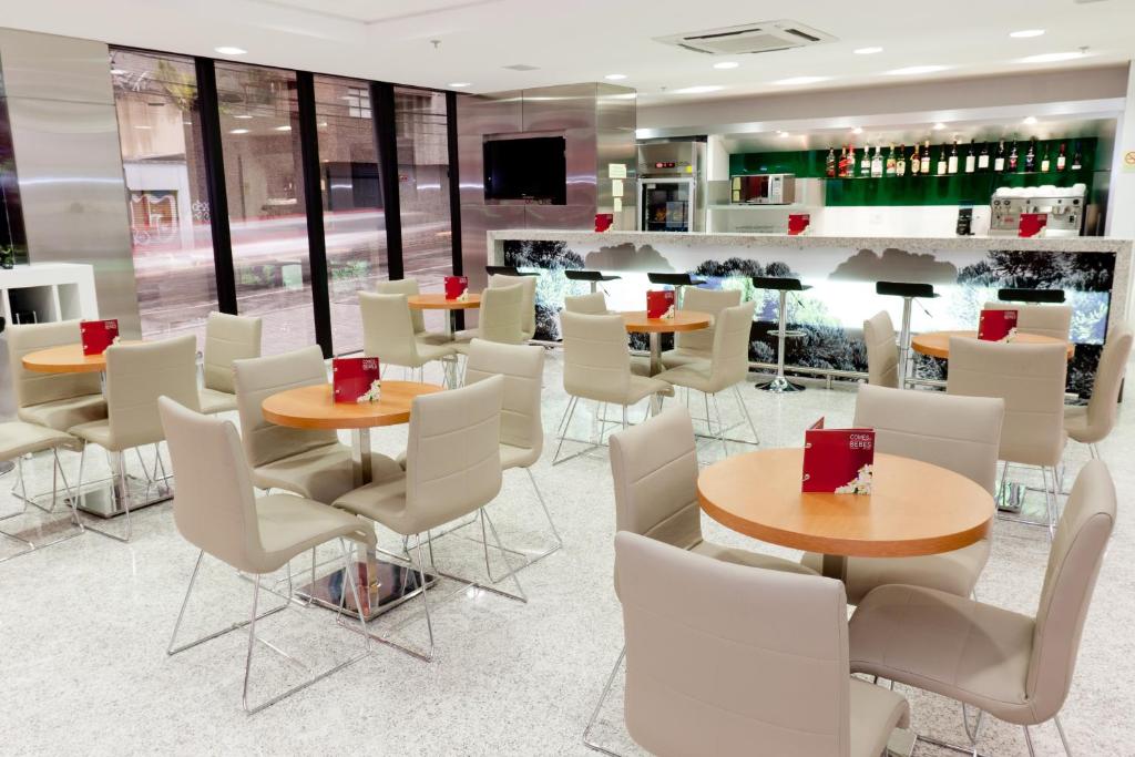  ibis Curitiba Shopping