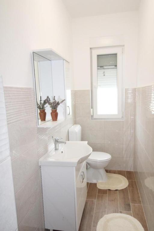Zdjęcie z galerii obiektu Apartamento´s Barbara w mieście Ližnjan