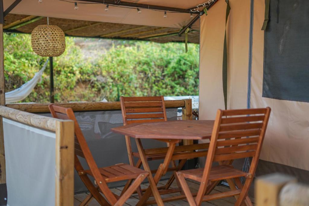 Fotografie z fotogalerie ubytování Cabane Ayana v destinaci Saint-Maximin-la-Sainte-Baume