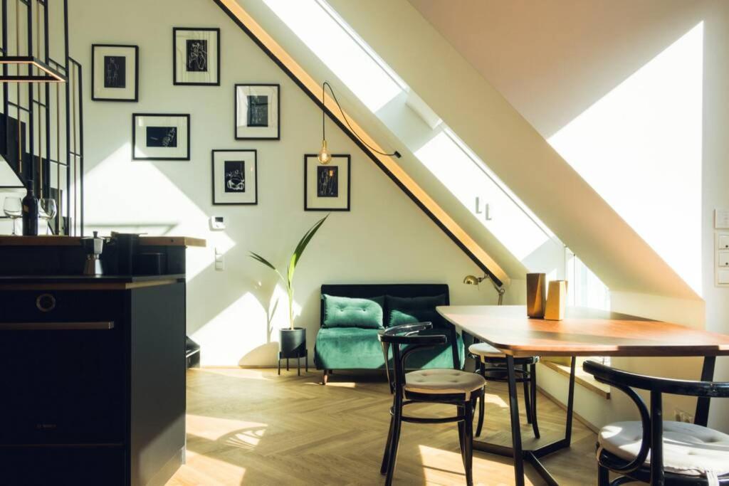 Design Loft mit Parkplatz nahe Schoenbrunn und U6
