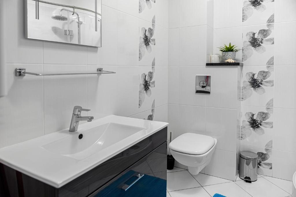 Kúpeľňa v ubytovaní Family Homes - Apartamenty Sonoma
