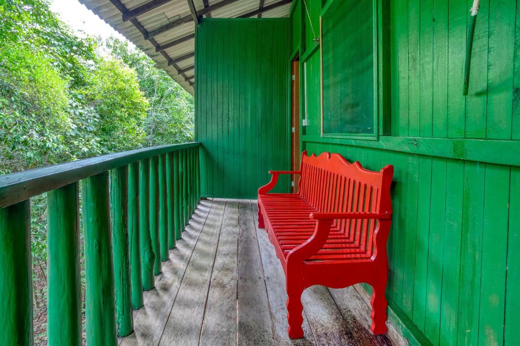  Amazonia Jungle Hotel