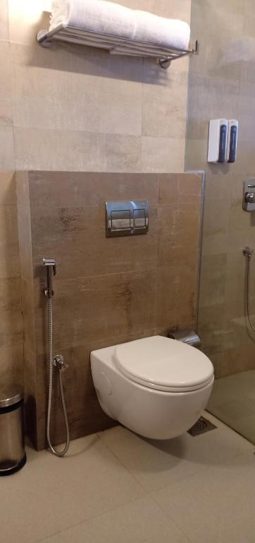 Koupelna v ubytování Cosmique Clarks Inn Suites Goa