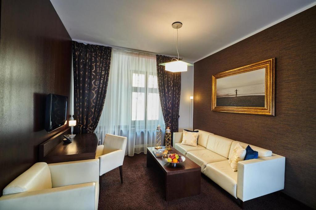 Boutique Hotel Chrysso - Resim 8