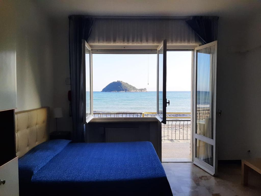 Příroda nedaleko aparthotelu